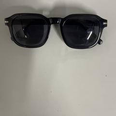 Shades, som rapportert av Silver Sands Beach ved bruk av iLost