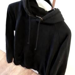 Sweter, zgłoszono przez Qbuzz ZHN przy użyciu iLost
