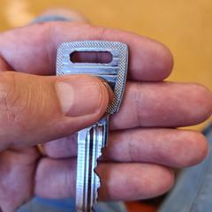 Sleutel, iLost-i jakinarazi zaion moduan