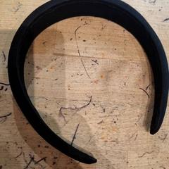 Hårbånd zwart, som rapportert av IKEA Wilrijk ved bruk av iLost