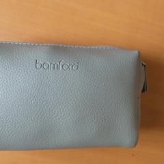 Portemonnee, iLost를 사용하여 Carlton Beach Hotel에 보고됨