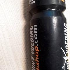 飲用ボトル がiLostで Qbuzz Fryslân によって報告されました