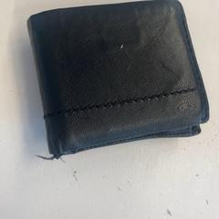 Billetera De Vries, ha sido reportado por GVB con iLost