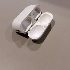 Airpods kasua, gisa salatu by TU/e - Receptie Neuron iLost erabiliz