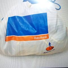 Bolsa, ha sido reportado por Regio Limburg - Leuven con iLost