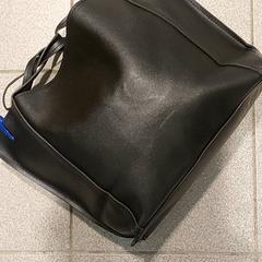 가방 - Draagtas Zwart, iLost를 사용하여 Regio West-Vlaanderen에 보고됨