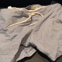 Rövidnadrág, amint azt Van der Valk Hotel Amsterdam Zuidas az iLost segítségével jelentette.