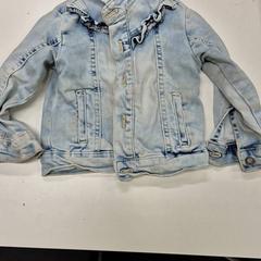 Farmerdzseki, amint azt IKEA Amersfoort az iLost segítségével jelentette.