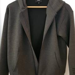 재킷, iLost를 사용하여 DierenPark Amersfoort에 보고됨