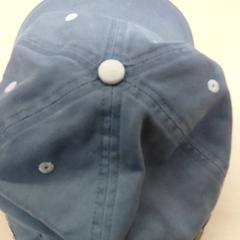 Kleding - pet, amint azt Centraal magazijn az iLost segítségével jelentette.