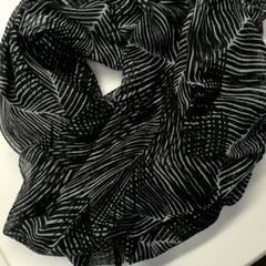 Scarf, zoals gemeld door Burgers' Zoo met iLost