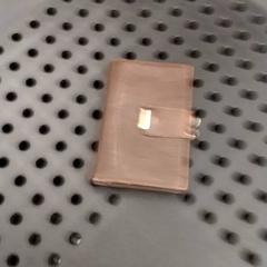 Brieftasche, gemeldet von Arriva Infoshop Enschede über iLost