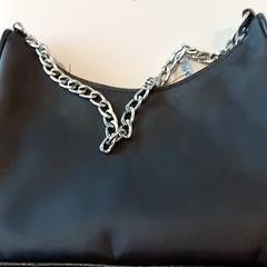 Damentasche, gemeldet von Arriva Limburg Noord über iLost