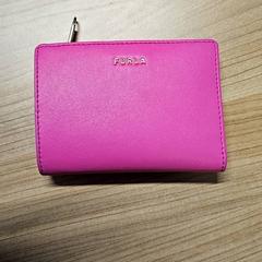 Peňaženka, ako bolo nahlásené Connexxion Amstelland-Meerlanden Schiphol Noord pomocou iLost