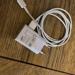 Carregador, como reportado por Van der Valk Hotel Kasteel TerWorm utilizando o iLost