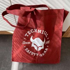 Stoffbeutel Rot mit weißen Druck, ako bolo nahlásené Wilmering Vechta pomocou iLost