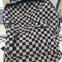 Ryggsäck, rapporterat av Arriva Limburg Zuid med iLost