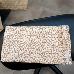 Szalik echar, zgłoszono przez IKEA Lille przy użyciu iLost