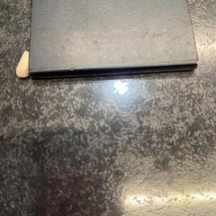 Posiadacz karty passhouder, zgłoszono przez Rotterdam The Hague Airport przy użyciu iLost