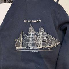 Kamizelka donkerblauw, zgłoszono przez Rijksmuseum van Oudheden przy użyciu iLost