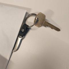 Sleutel Met Sleutelhanger J, zoals gemeld door Gemeente Hilversum met iLost