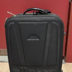 スーツケース がiLostで IKEA横浜 によって報告されました