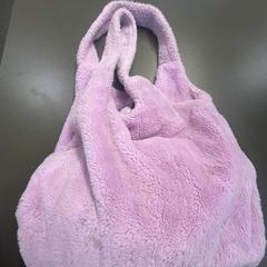 Tas Paars, zoals gemeld door Gebo Tours met iLost