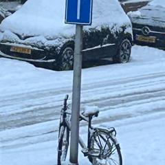 herenfiets, amint azt az iLostnak jelentették.