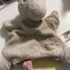 Játék doudou licorne, amint azt IKEA Mons az iLost segítségével jelentette.