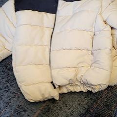 السترة، كما تم الإبلاغ عنه بواسطة Connexxion Haarlem IJmond عبر iLost