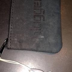 Estuche, segundo informou TivoliVredenburg usando iLost