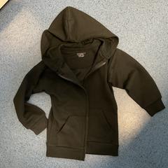 Kinder vestje Zwart, zgłoszono przez Breng Arnhem przy użyciu iLost