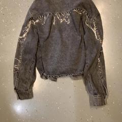 Jacket, as reported by Attractie- & Vakantiepark Slagharen using iLost
