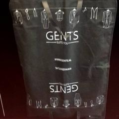 Ruházat, amint azt TivoliVredenburg az iLost segítségével jelentette.