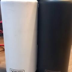 Flaske, som rapportert av Leonardo Royal Hotel Amsterdam ved bruk av iLost