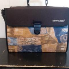 Bossa de bicicleta, segons ha informat Qbuzz servicepunt  Emmen mitjançant iLost