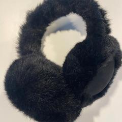 Oorwarmers zwart, ha sido reportado por Centraal magazijn con iLost