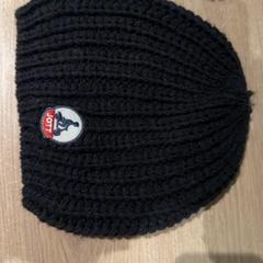 Beanie, som rapportert av Van der Valk Hotel Haarlem ved bruk av iLost