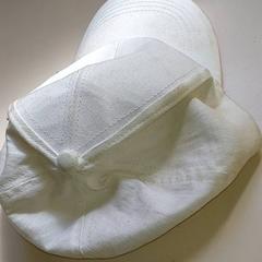 Kläder - Pet, rapporterat av Regio Antwerpen - Brussel med iLost