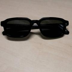 Sunglasses, as reported by Arriva Oost-Brabant using iLost