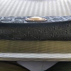 Bag zwart met lipgloss en luchtje, som rapportert av Bospop ved bruk av iLost