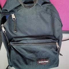 Ryggsekk, som rapportert av Agence Mobilités ved bruk av iLost