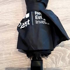 Paraply, som rapportert av EBS Tramplein ved bruk av iLost