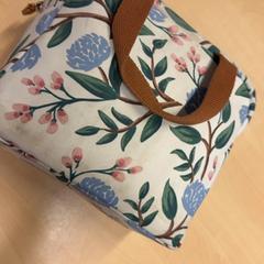 여성용 가방, iLost를 사용하여 RET에 보고됨