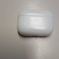 Custodia per airpods, come riportato da Connexxion Haarlem IJmond utilizzando iLost