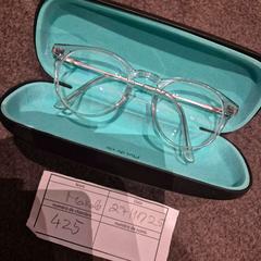 Briller, som rapportert av The Dominican ved bruk av iLost