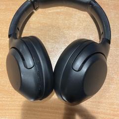 Headphones, as reported by Pathé City using iLost