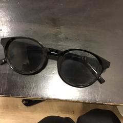 İLost kullanarak U-OV Utrecht tarafından bildirildiği gibi Güneş gözlüğü