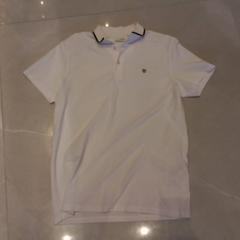 Poloshirt, segundo informou Van der Valk Hotel Gorinchem usando iLost