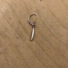 القرط، كما تم الإبلاغ عنه بواسطة Pathé Utrecht Leidsche Rijn عبر iLost